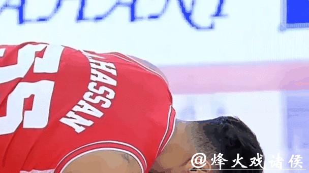 李凯尔归化后首次发声：将代表中国男篮打世界杯 我的骄傲和荣幸